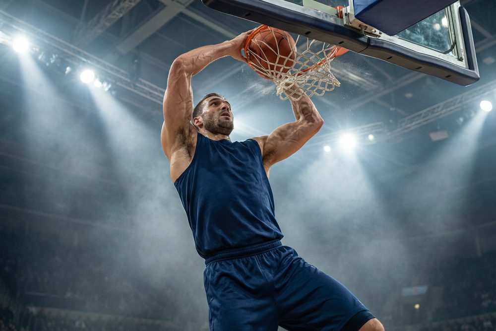 NBA战术台：纽约尼克斯的推进路线与丹佛掘金的应对方式